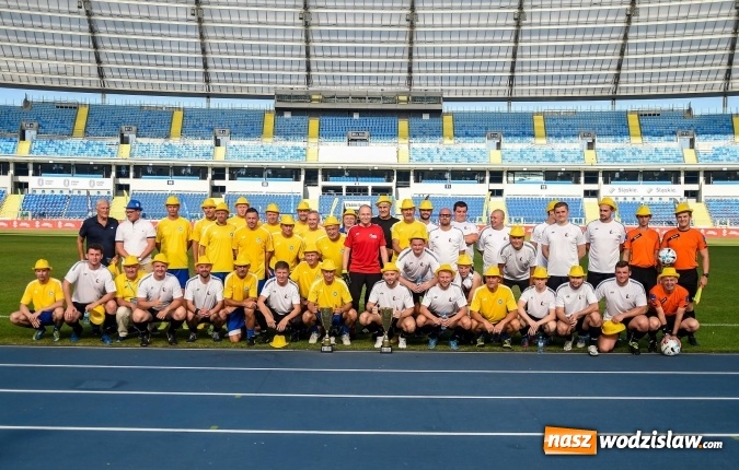 Zdjęcie w galerii na portalu naszwodzislaw.com: II Piknik Rodzinny na Stadionie Śląskim za nami wiadomości z regionu