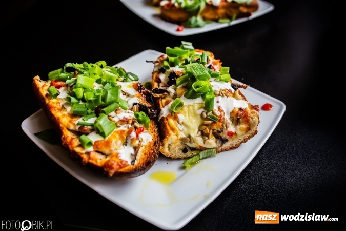 Zdjęcie w galerii na portalu naszwodzislaw.com: Nowe miejsce na kulinarnej mapie Rybnika. SALUTO street food - przyjdź i zjedz zapiekankę wiadomości z regionu