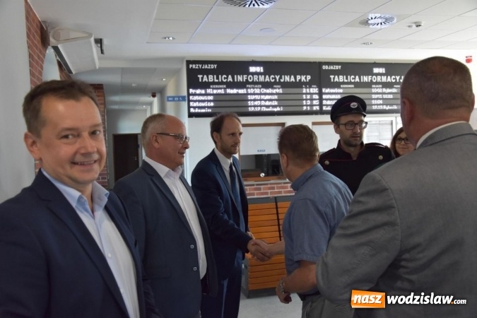 Zdjęcie w galerii na portalu naszwodzislaw.com: W Wodzisławiu Śl. powstała wizytówka Europy. Oficjalne otwarcie dworca kolejowego wiadomości z regionu