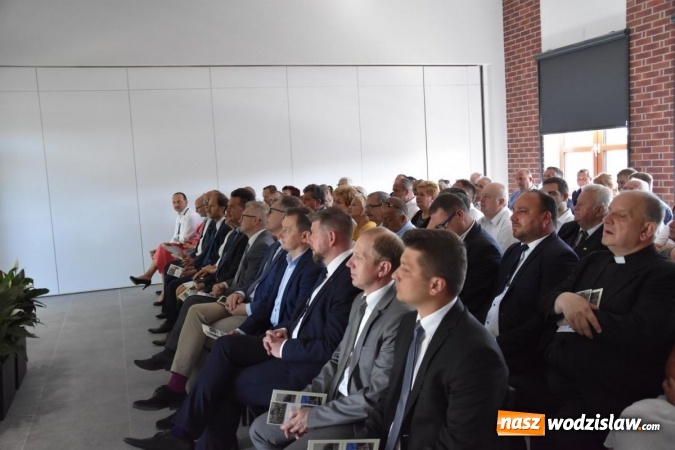 Zdjęcie w galerii na portalu naszwodzislaw.com: W Wodzisławiu Śl. powstała wizytówka Europy. Oficjalne otwarcie dworca kolejowego wiadomości z regionu