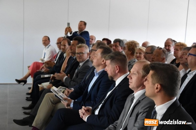 Zdjęcie w galerii na portalu naszwodzislaw.com: W Wodzisławiu Śl. powstała wizytówka Europy. Oficjalne otwarcie dworca kolejowego wiadomości z regionu