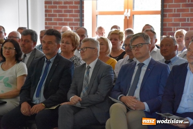 Zdjęcie w galerii na portalu naszwodzislaw.com: W Wodzisławiu Śl. powstała wizytówka Europy. Oficjalne otwarcie dworca kolejowego wiadomości z regionu