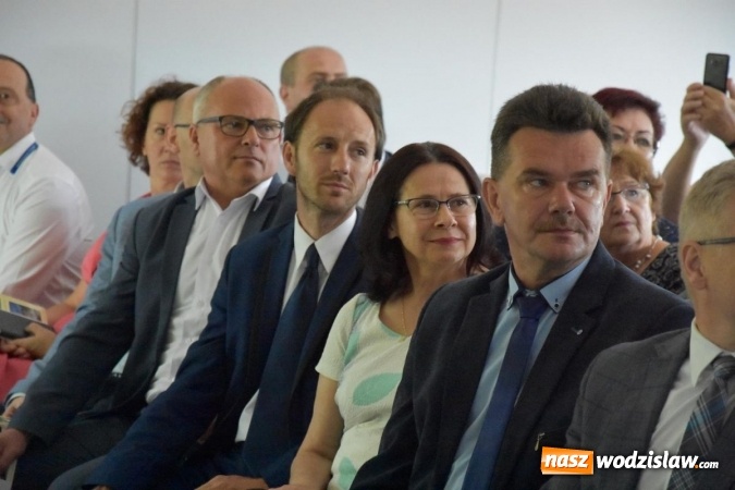 Zdjęcie w galerii na portalu naszwodzislaw.com: W Wodzisławiu Śl. powstała wizytówka Europy. Oficjalne otwarcie dworca kolejowego wiadomości z regionu
