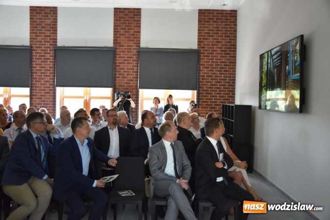 Zdjęcie w galerii na portalu naszwodzislaw.com: W Wodzisławiu Śl. powstała wizytówka Europy. Oficjalne otwarcie dworca kolejowego wiadomości z regionu