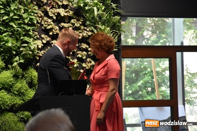 Zdjęcie w galerii na portalu naszwodzislaw.com: W Wodzisławiu Śl. powstała wizytówka Europy. Oficjalne otwarcie dworca kolejowego wiadomości z regionu