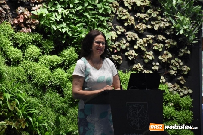 Zdjęcie w galerii na portalu naszwodzislaw.com: W Wodzisławiu Śl. powstała wizytówka Europy. Oficjalne otwarcie dworca kolejowego wiadomości z regionu