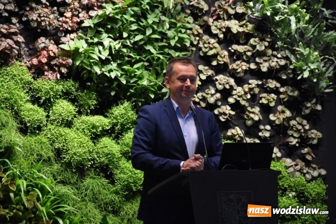 Zdjęcie w galerii na portalu naszwodzislaw.com: W Wodzisławiu Śl. powstała wizytówka Europy. Oficjalne otwarcie dworca kolejowego wiadomości z regionu