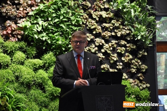 Zdjęcie w galerii na portalu naszwodzislaw.com: W Wodzisławiu Śl. powstała wizytówka Europy. Oficjalne otwarcie dworca kolejowego wiadomości z regionu