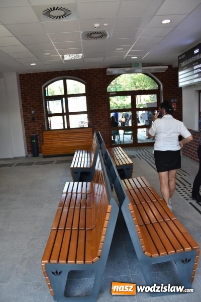 Zdjęcie w galerii na portalu naszwodzislaw.com: W Wodzisławiu Śl. powstała wizytówka Europy. Oficjalne otwarcie dworca kolejowego wiadomości z regionu