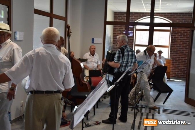 Zdjęcie w galerii na portalu naszwodzislaw.com: W Wodzisławiu Śl. powstała wizytówka Europy. Oficjalne otwarcie dworca kolejowego wiadomości z regionu