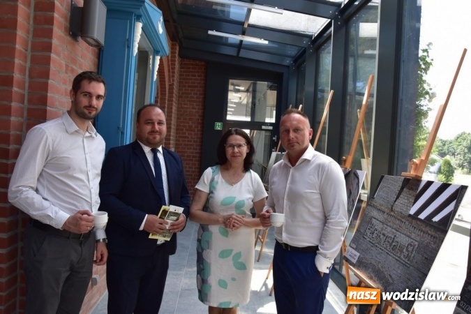 Zdjęcie w galerii na portalu naszwodzislaw.com: W Wodzisławiu Śl. powstała wizytówka Europy. Oficjalne otwarcie dworca kolejowego wiadomości z regionu