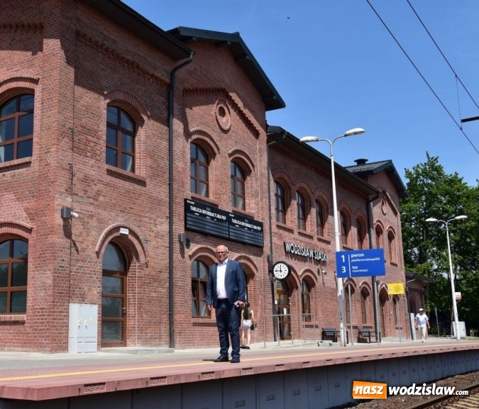 Zdjęcie w galerii na portalu naszwodzislaw.com: W Wodzisławiu Śl. powstała wizytówka Europy. Oficjalne otwarcie dworca kolejowego wiadomości z regionu