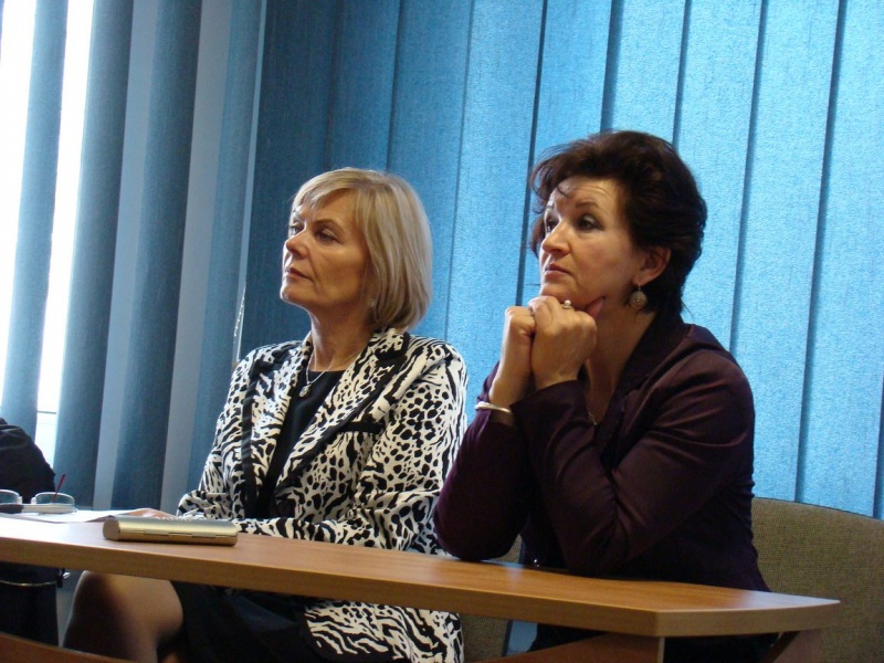 Zdjęcie w galerii na portalu naszwodzislaw.com: Nauczyciel musi znać życie i dużo wiedzieć wiadomości z regionu