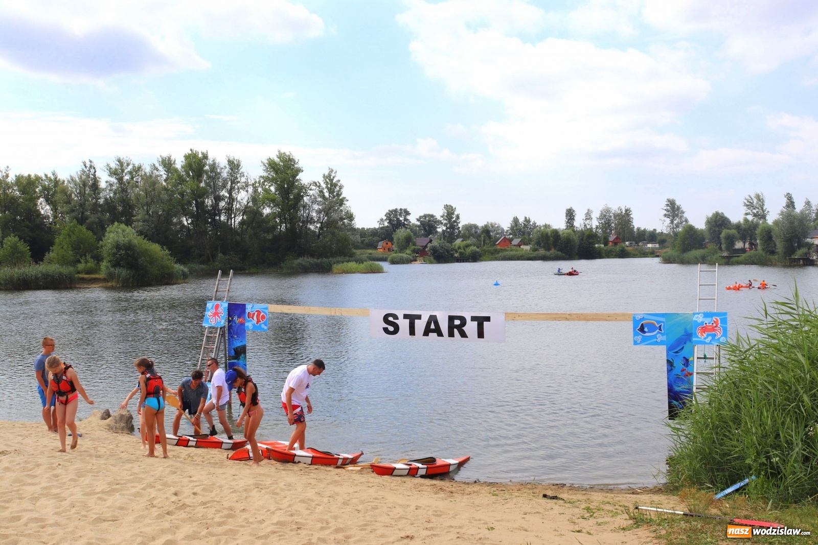Zdjęcie w galerii na portalu naszwodzislaw.com: W Olzie szukali Nemo. Kajakowe zawody dla dzieci za nami wiadomości z regionu
