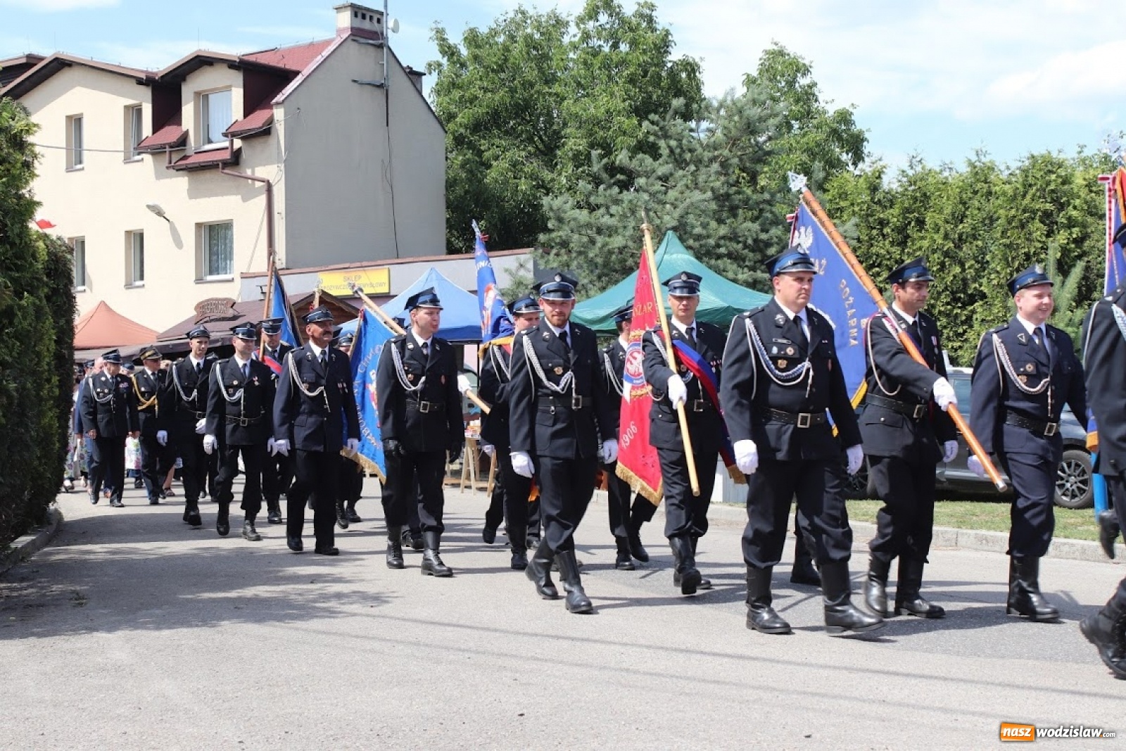 Zdjęcie w galerii na portalu naszwodzislaw.com: OSP w Uchylsku świętowało 80-lecie [FOTO] wiadomości z regionu