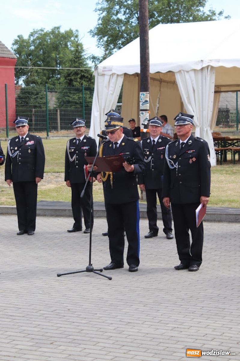 Zdjęcie w galerii na portalu naszwodzislaw.com: OSP w Uchylsku świętowało 80-lecie [FOTO] wiadomości z regionu