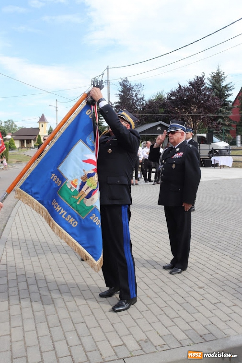 Zdjęcie w galerii na portalu naszwodzislaw.com: OSP w Uchylsku świętowało 80-lecie [FOTO] wiadomości z regionu