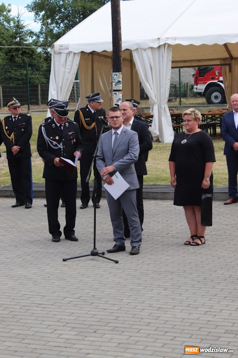 Zdjęcie w galerii na portalu naszwodzislaw.com: OSP w Uchylsku świętowało 80-lecie [FOTO] wiadomości z regionu