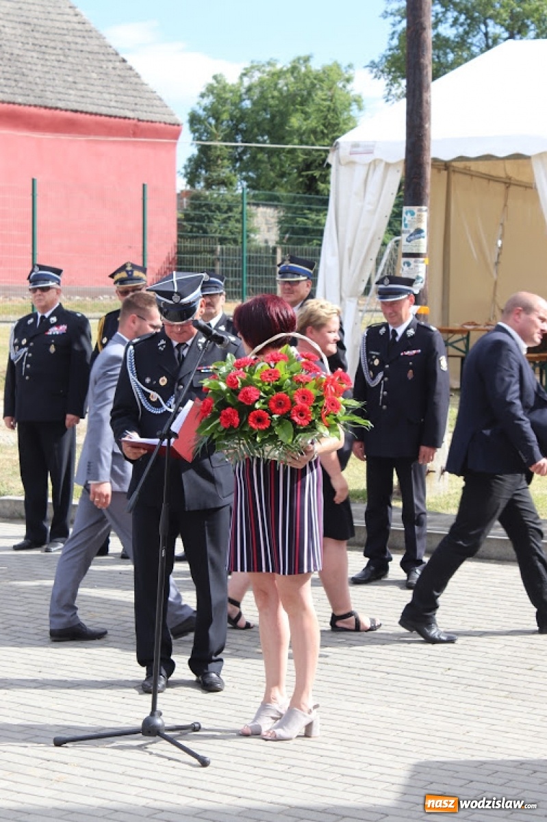 Zdjęcie w galerii na portalu naszwodzislaw.com: OSP w Uchylsku świętowało 80-lecie [FOTO] wiadomości z regionu