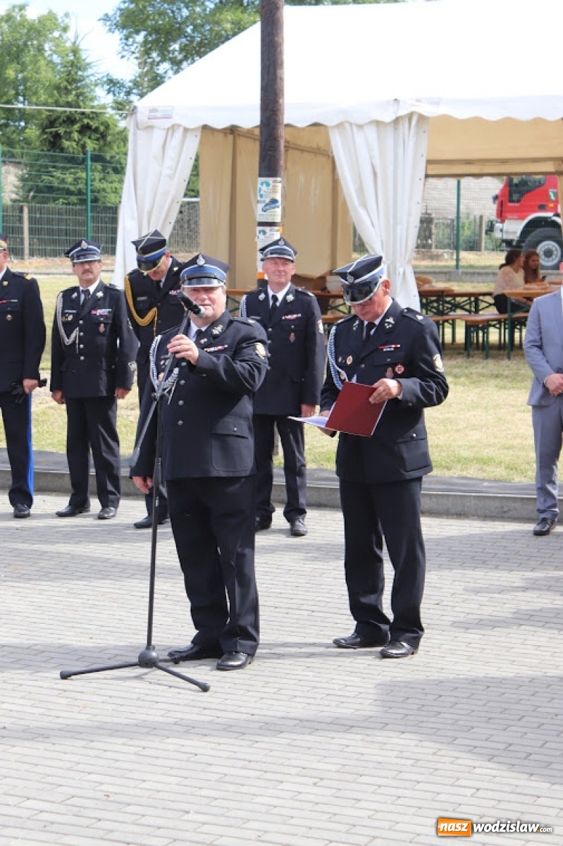 Zdjęcie w galerii na portalu naszwodzislaw.com: OSP w Uchylsku świętowało 80-lecie [FOTO] wiadomości z regionu