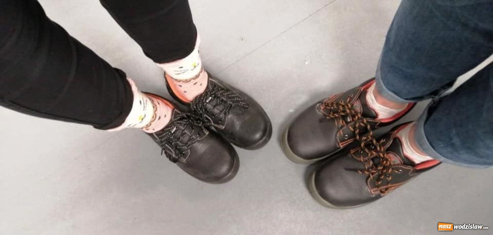 Zdjęcie w galerii na portalu naszwodzislaw.com: Logistycy z rydułtowskiego technikum praktykowali w Europie [FOTO] wiadomości z regionu