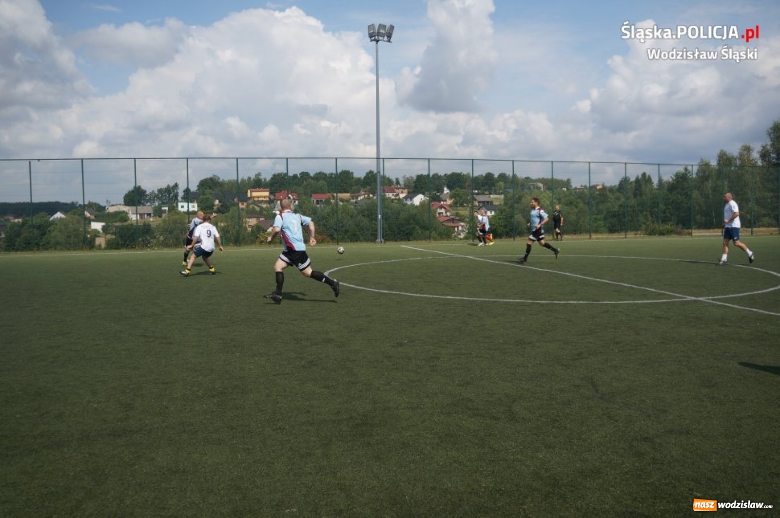 Zdjęcie w galerii na portalu naszwodzislaw.com: Turniej piłkarski na stulecie policji [FOTO] wiadomości z regionu