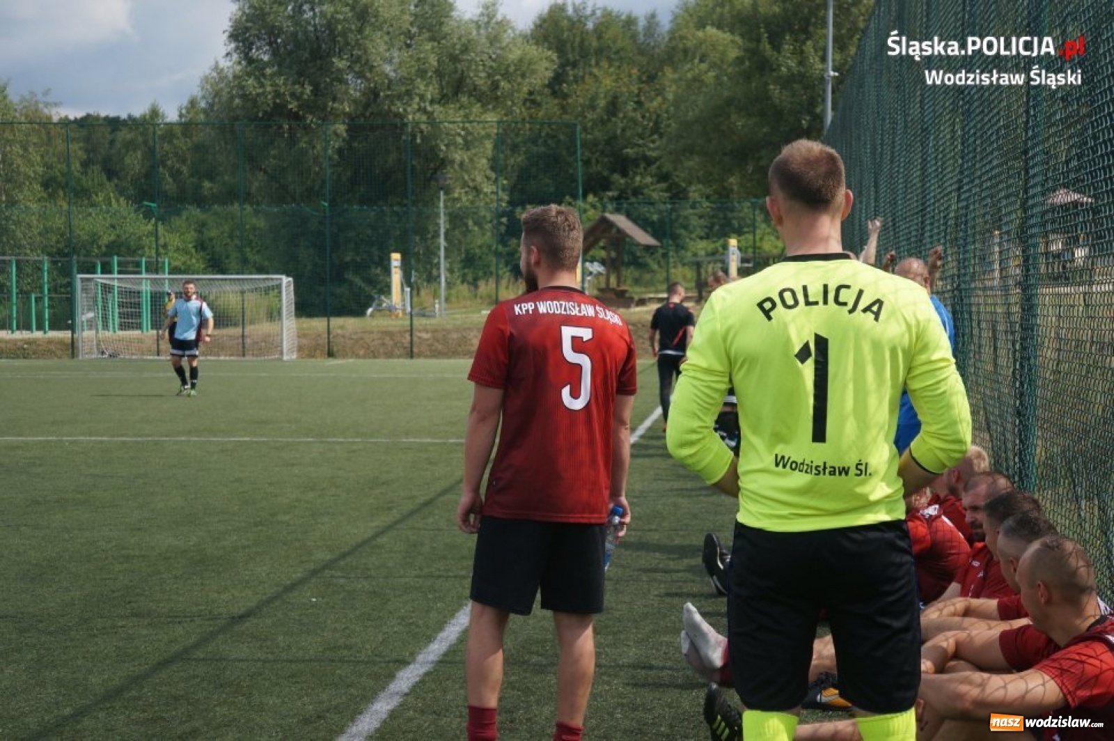 Zdjęcie w galerii na portalu naszwodzislaw.com: Turniej piłkarski na stulecie policji [FOTO] wiadomości z regionu