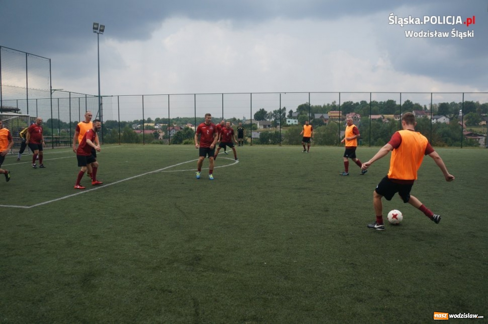 Zdjęcie w galerii na portalu naszwodzislaw.com: Turniej piłkarski na stulecie policji [FOTO] wiadomości z regionu