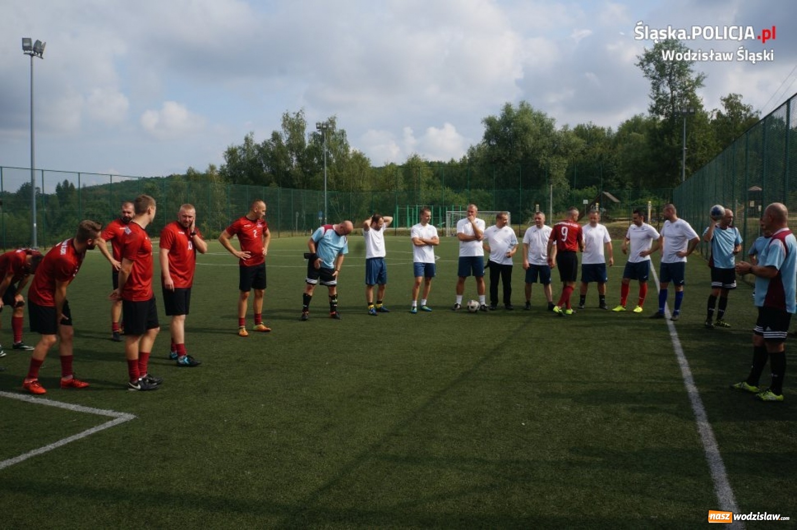 Zdjęcie w galerii na portalu naszwodzislaw.com: Turniej piłkarski na stulecie policji [FOTO] wiadomości z regionu