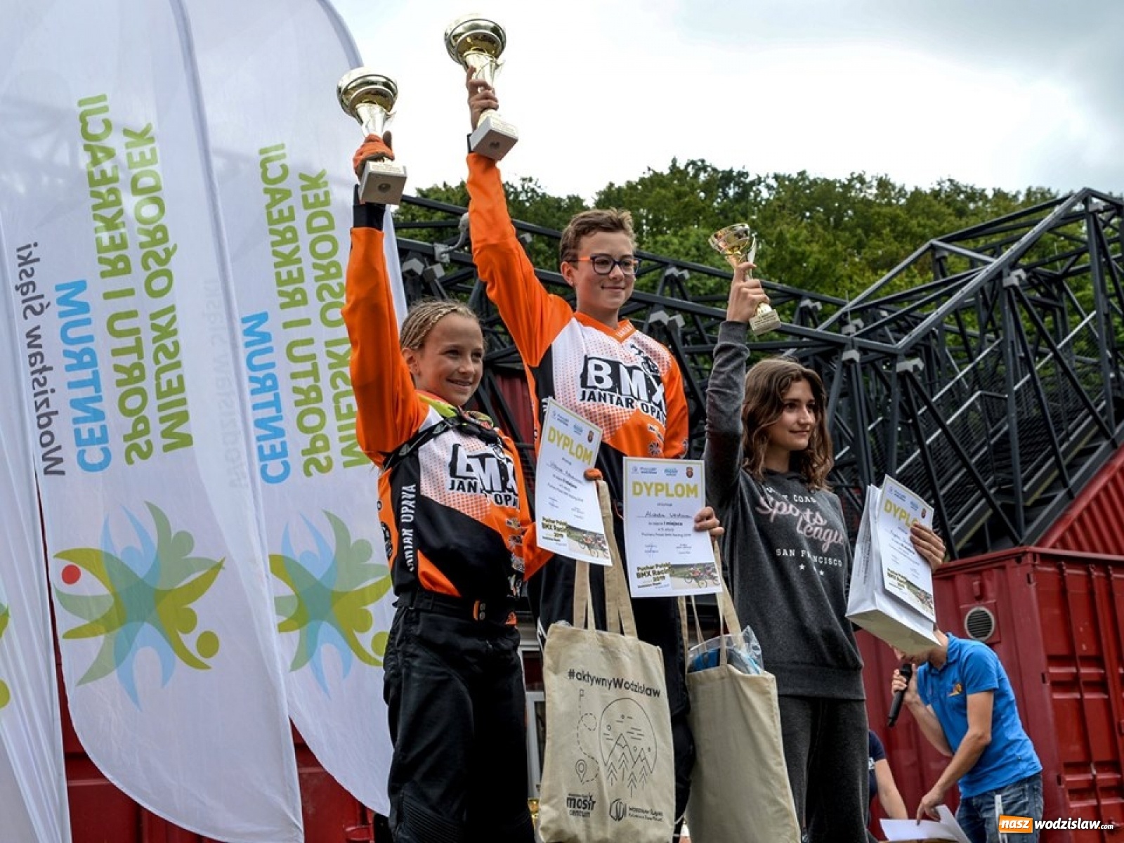 Zdjęcie w galerii na portalu naszwodzislaw.com: Weekend przepełniony sportowymi emocjami [FOTO] wiadomości z regionu