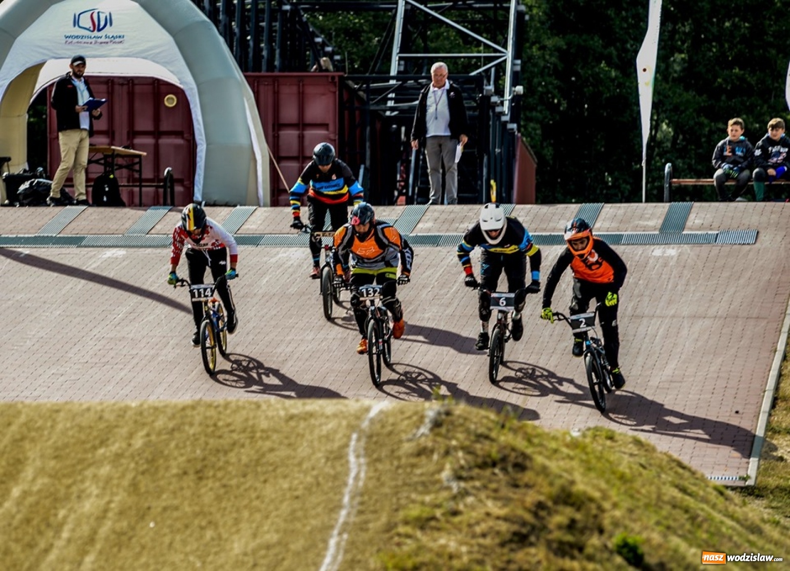 Zdjęcie w galerii na portalu naszwodzislaw.com: Weekend przepełniony sportowymi emocjami [FOTO] wiadomości z regionu