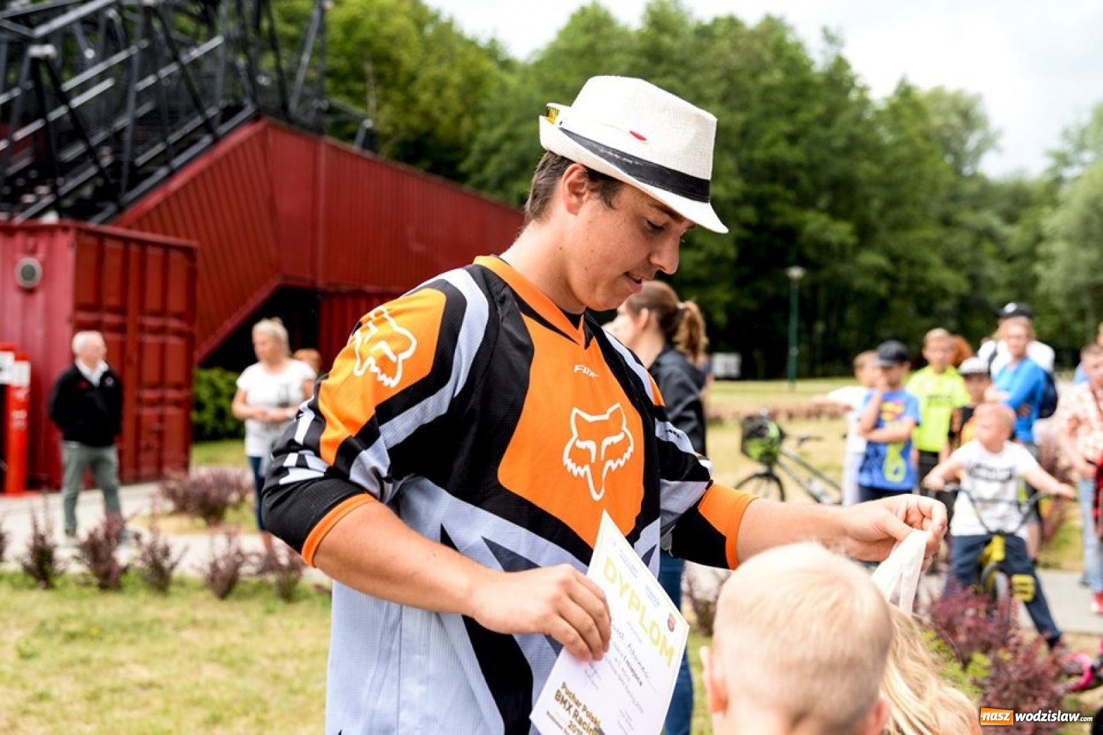 Zdjęcie w galerii na portalu naszwodzislaw.com: Weekend przepełniony sportowymi emocjami [FOTO] wiadomości z regionu