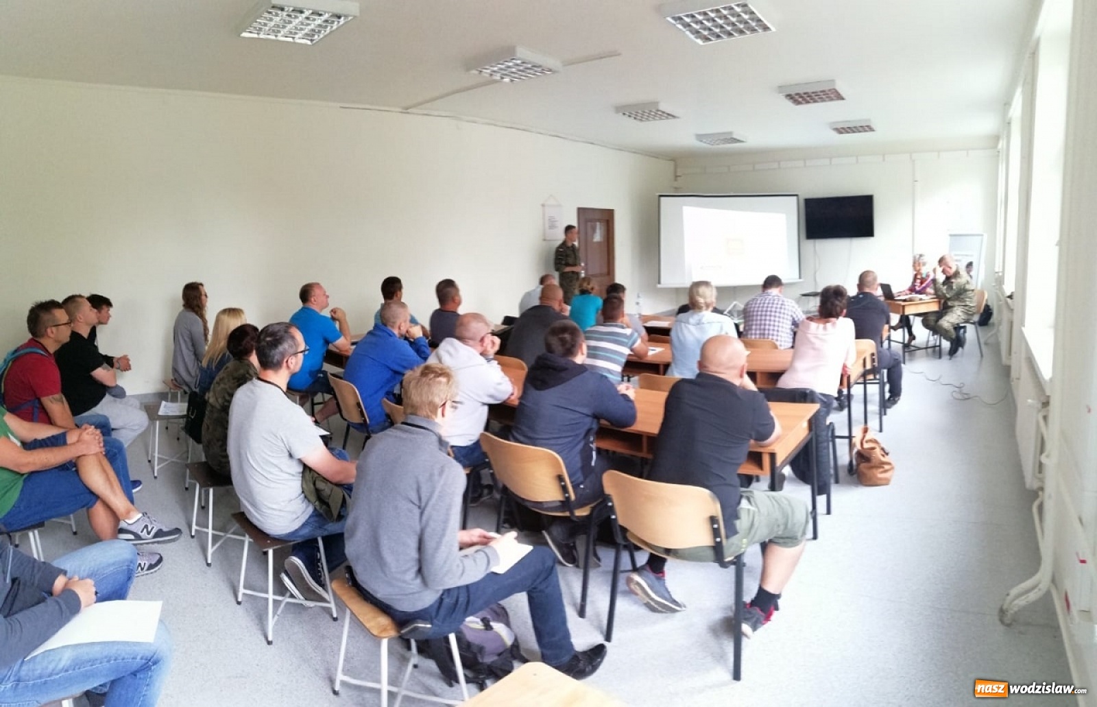 Zdjęcie w galerii na portalu naszwodzislaw.com: Zainteresowanie służbą w terytorialsach nie maleje wiadomości z regionu