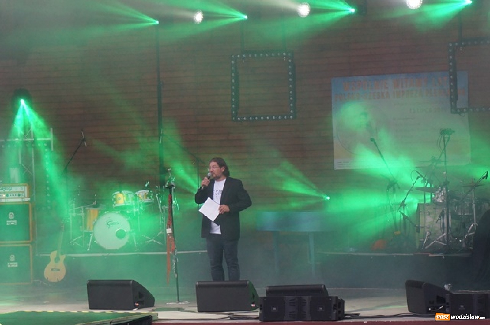 Zdjęcie w galerii na portalu naszwodzislaw.com: Koncert Sylwii Grzeszczak zgromadził tłumy na Dniach Godowa [FOTO] wiadomości z regionu