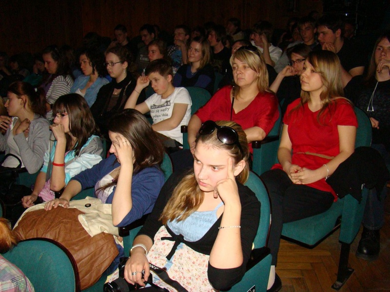 Zdjęcie w galerii na portalu naszwodzislaw.com: W II LO zapachniało Europą wiadomości z regionu