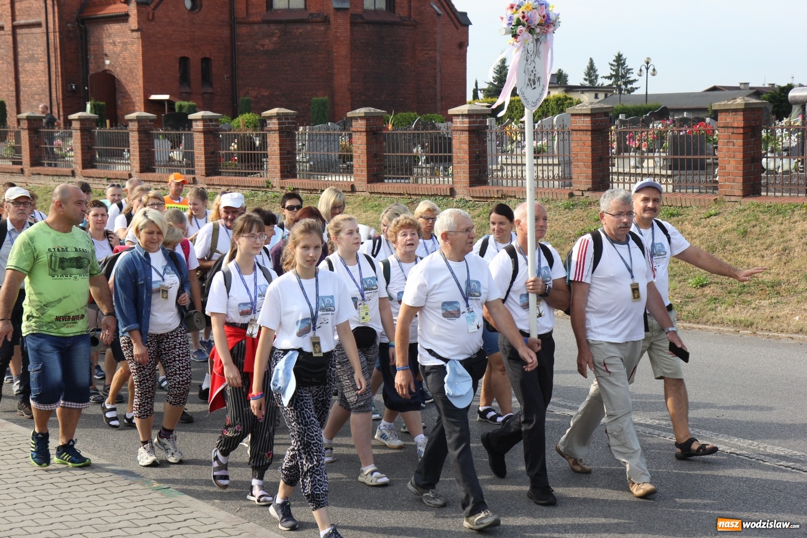 Zdjęcie w galerii na portalu naszwodzislaw.com: Ruszyła 31. Piesza Pielgrzymka z Lubomi na Jasną Górę wiadomości z regionu