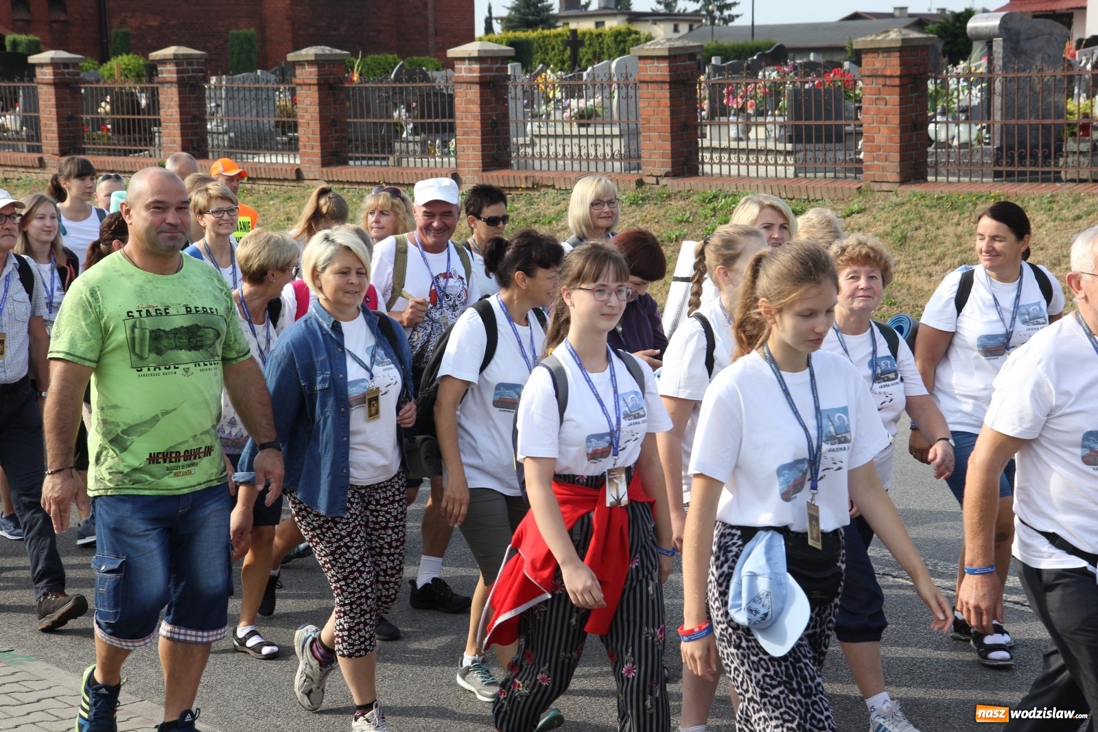 Zdjęcie w galerii na portalu naszwodzislaw.com: Ruszyła 31. Piesza Pielgrzymka z Lubomi na Jasną Górę wiadomości z regionu