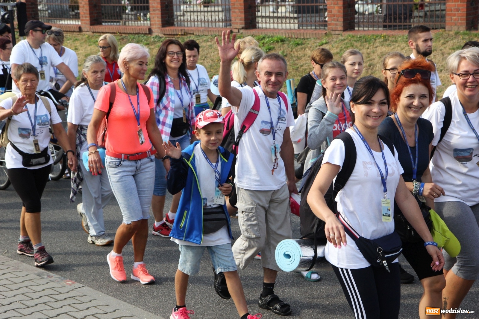 Zdjęcie w galerii na portalu naszwodzislaw.com: Ruszyła 31. Piesza Pielgrzymka z Lubomi na Jasną Górę wiadomości z regionu