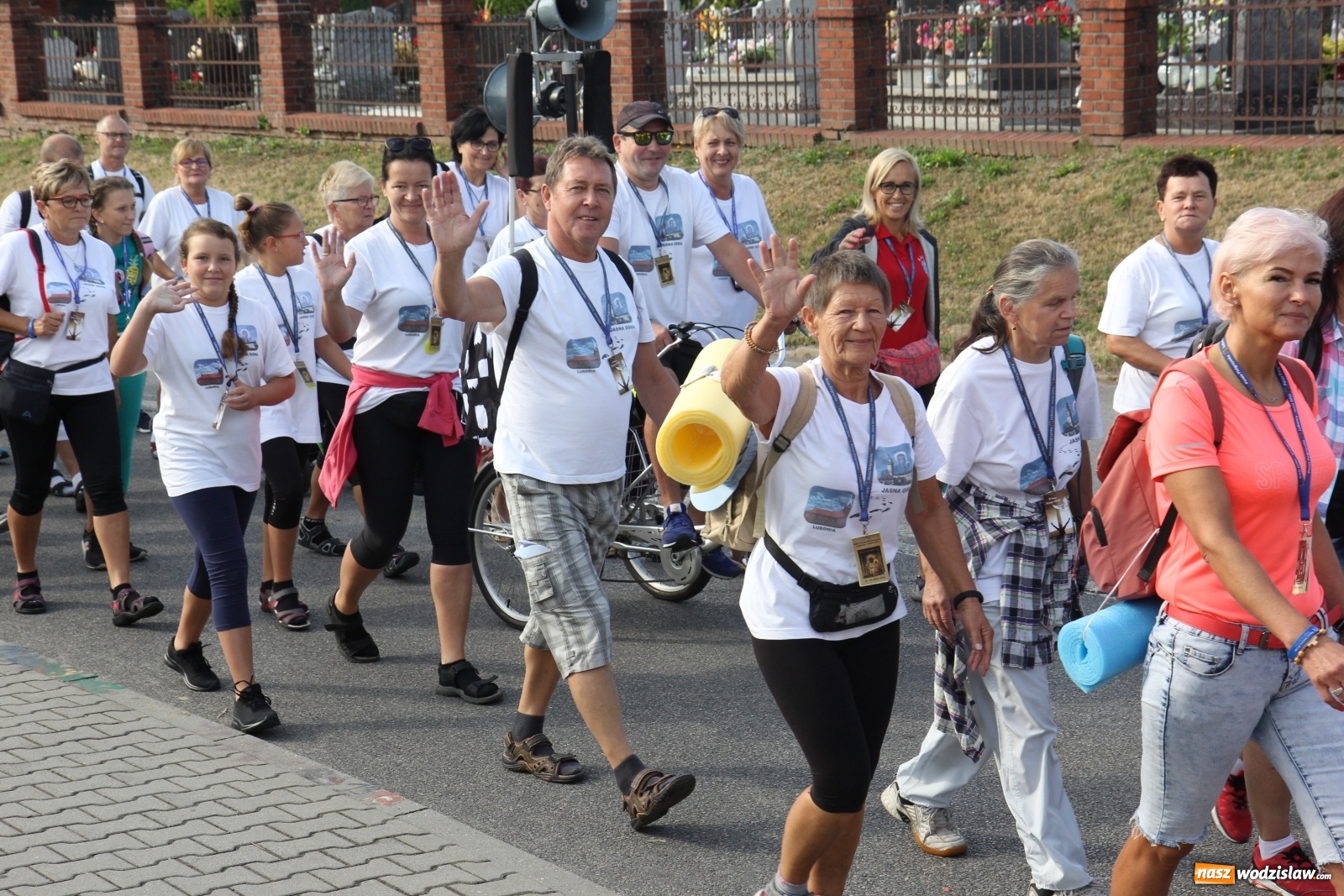 Zdjęcie w galerii na portalu naszwodzislaw.com: Ruszyła 31. Piesza Pielgrzymka z Lubomi na Jasną Górę wiadomości z regionu