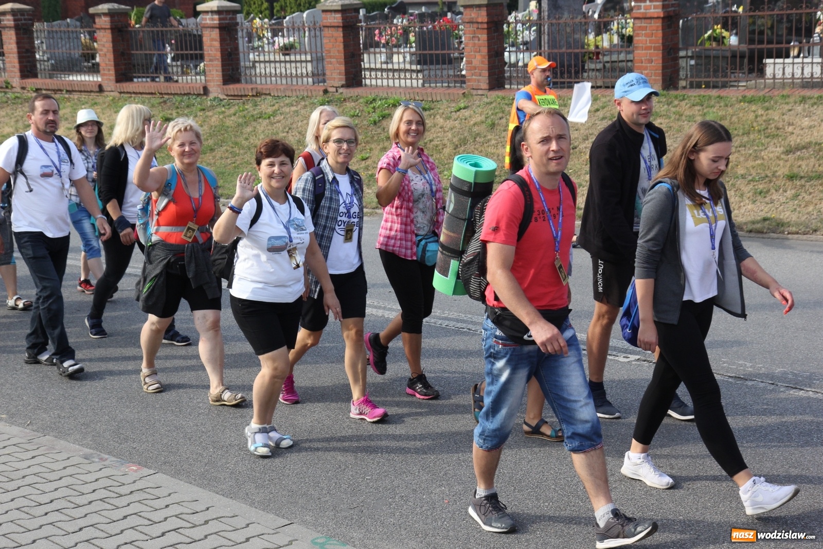 Zdjęcie w galerii na portalu naszwodzislaw.com: Ruszyła 31. Piesza Pielgrzymka z Lubomi na Jasną Górę wiadomości z regionu