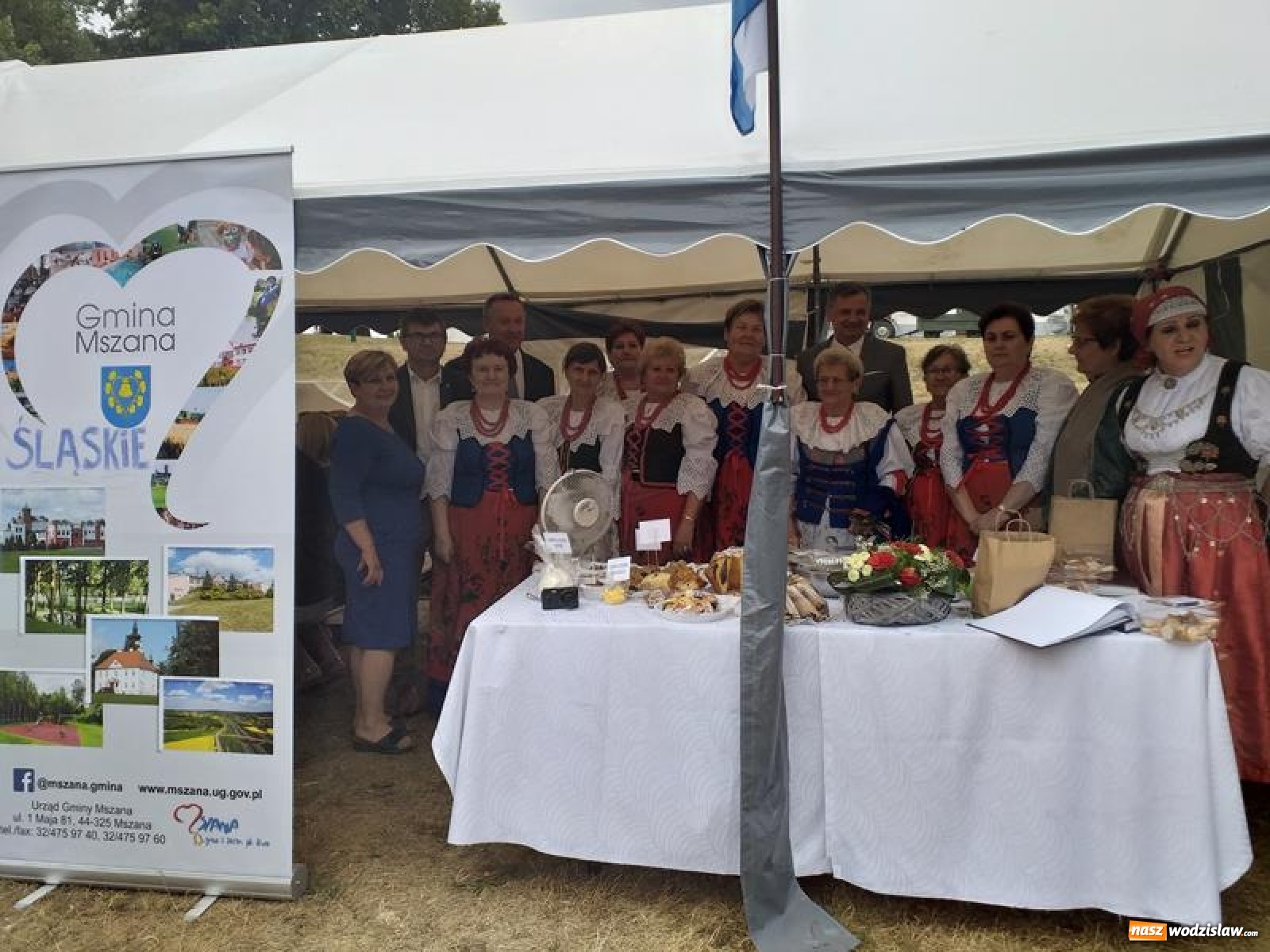 Zdjęcie w galerii na portalu naszwodzislaw.com: KGW Połomia i zespół śpiewaczy Mszanianka reprezentowały gminę w Wolbórzu wiadomości z regionu