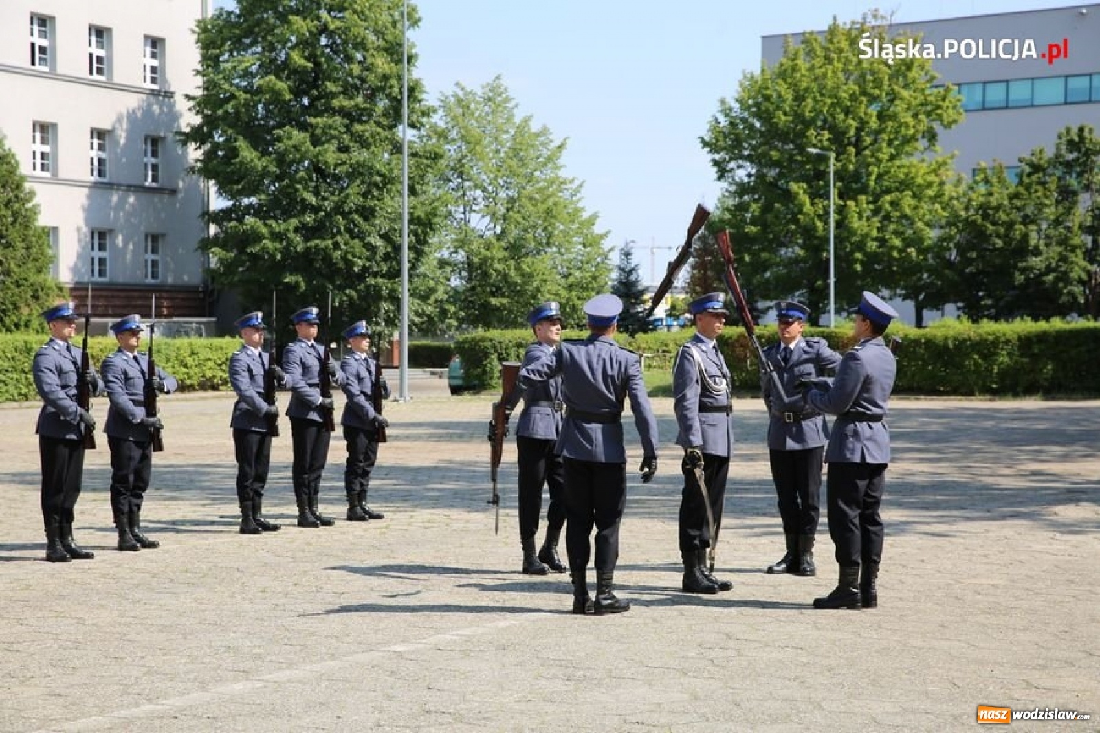 Zdjęcie w galerii na portalu naszwodzislaw.com: Nowi policjanci złożyli ślubowanie [FOTO] wiadomości z regionu