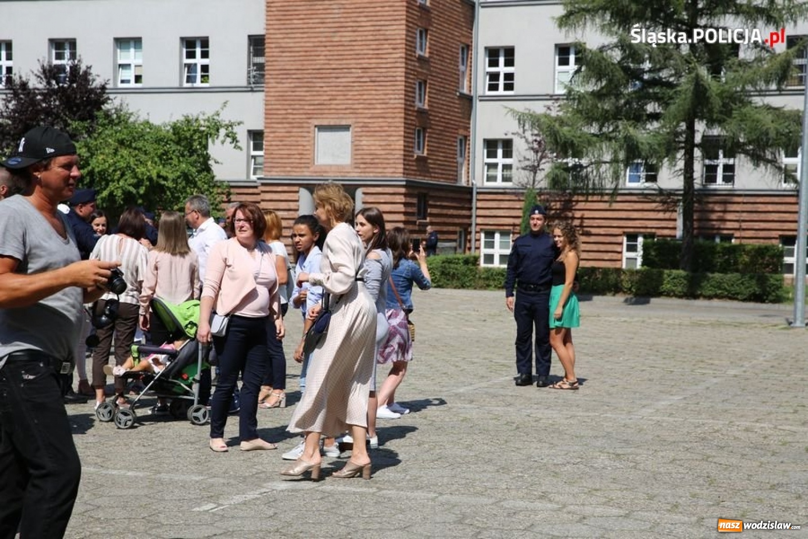 Zdjęcie w galerii na portalu naszwodzislaw.com: Nowi policjanci złożyli ślubowanie [FOTO] wiadomości z regionu