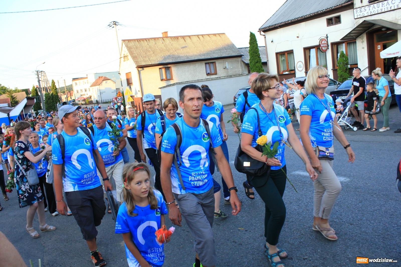 Zdjęcie w galerii na portalu naszwodzislaw.com: Szczęśliwe zakończenie pielgrzymowania wiadomości z regionu