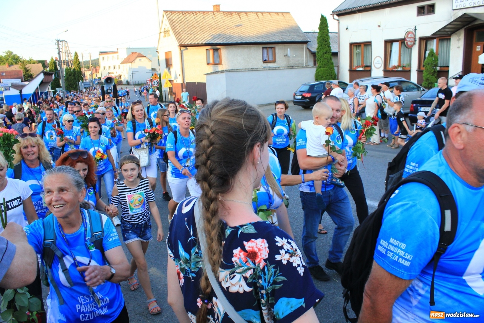 Zdjęcie w galerii na portalu naszwodzislaw.com: Szczęśliwe zakończenie pielgrzymowania wiadomości z regionu