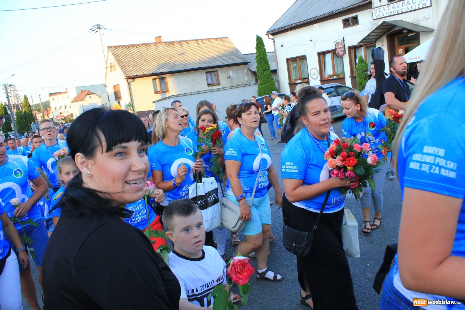 Zdjęcie w galerii na portalu naszwodzislaw.com: Szczęśliwe zakończenie pielgrzymowania wiadomości z regionu