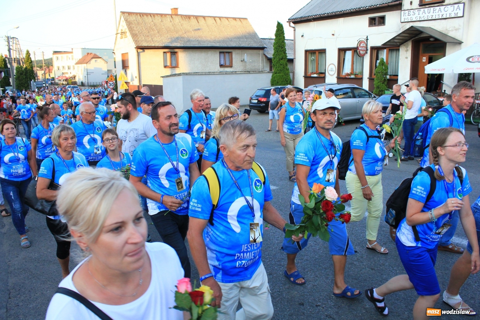 Zdjęcie w galerii na portalu naszwodzislaw.com: Szczęśliwe zakończenie pielgrzymowania wiadomości z regionu