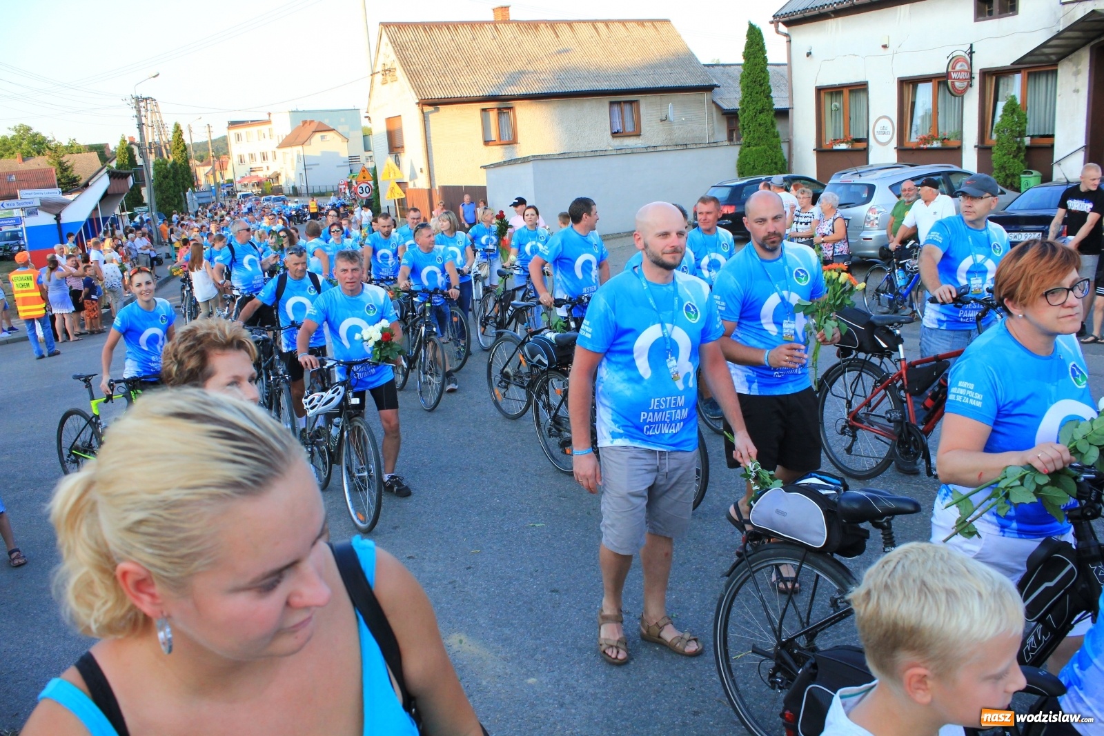 Zdjęcie w galerii na portalu naszwodzislaw.com: Szczęśliwe zakończenie pielgrzymowania wiadomości z regionu
