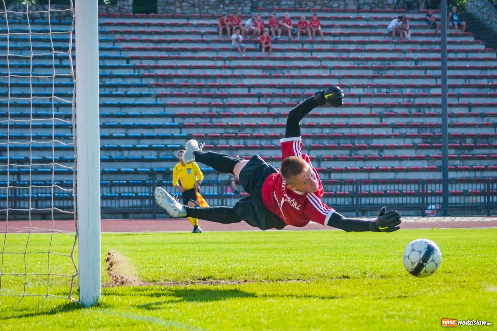 Zdjęcie w galerii na portalu naszwodzislaw.com: Sparing. Turzanie minimalnie lepsi od raciborzan [FOTO] wiadomości z regionu