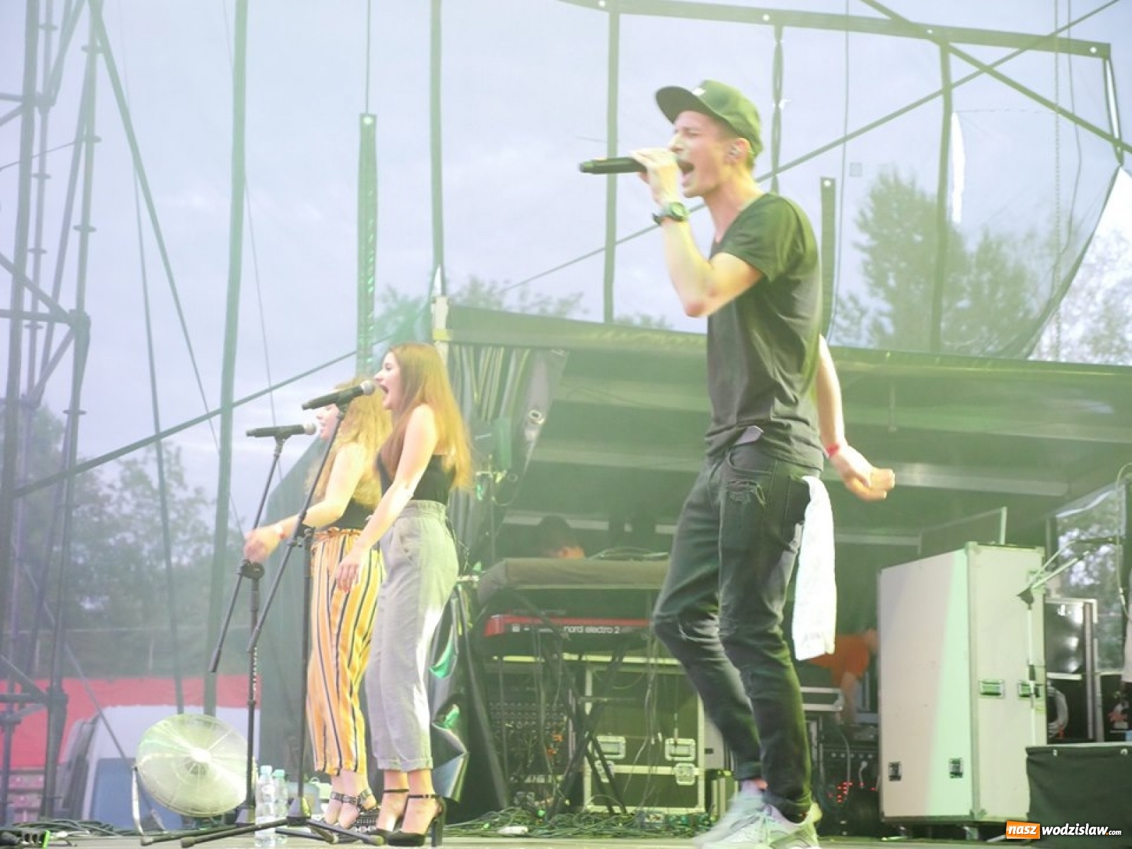 Zdjęcie w galerii na portalu naszwodzislaw.com: 16. odsłona Reggae Festiwalu za nami [FOTO] wiadomości z regionu